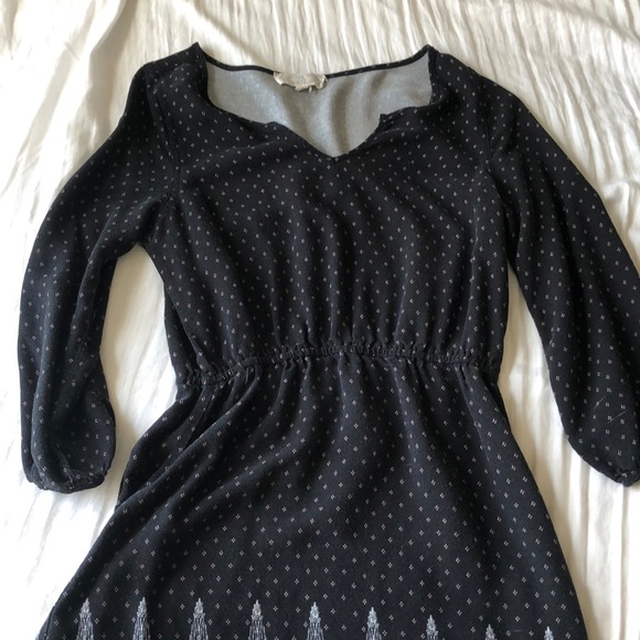 Patterned Dress - Picture 3 of 3